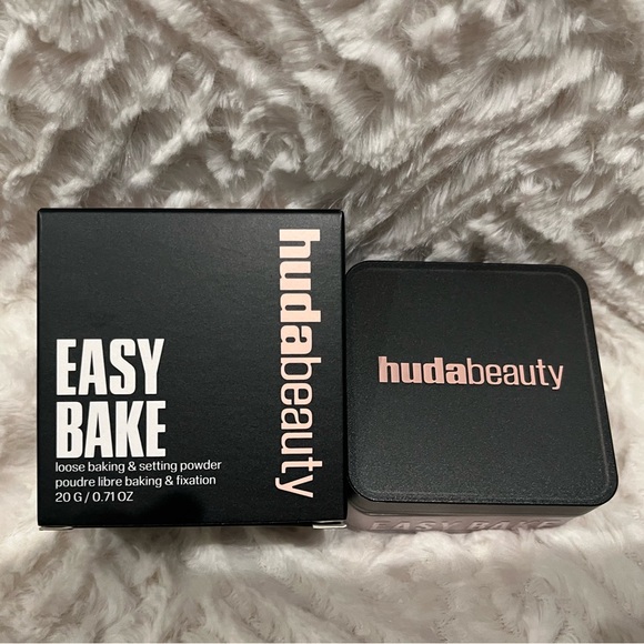 HUDA BEAUTY EASY BAKE BLURRING LOOSE SETTING POWDER IN CHERRY BLOSSOM CAKE NWT! - Picture 2 of 3
